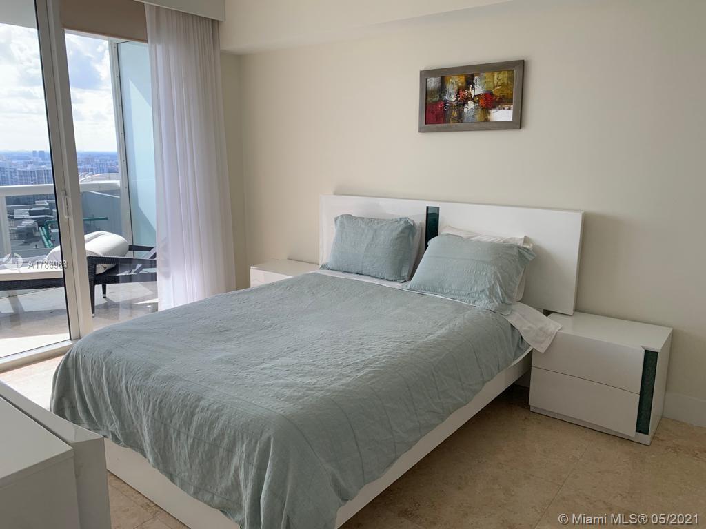 See details 4904 3 / 3 1675 sq. ft. $ 2018-11-10 0 Photo