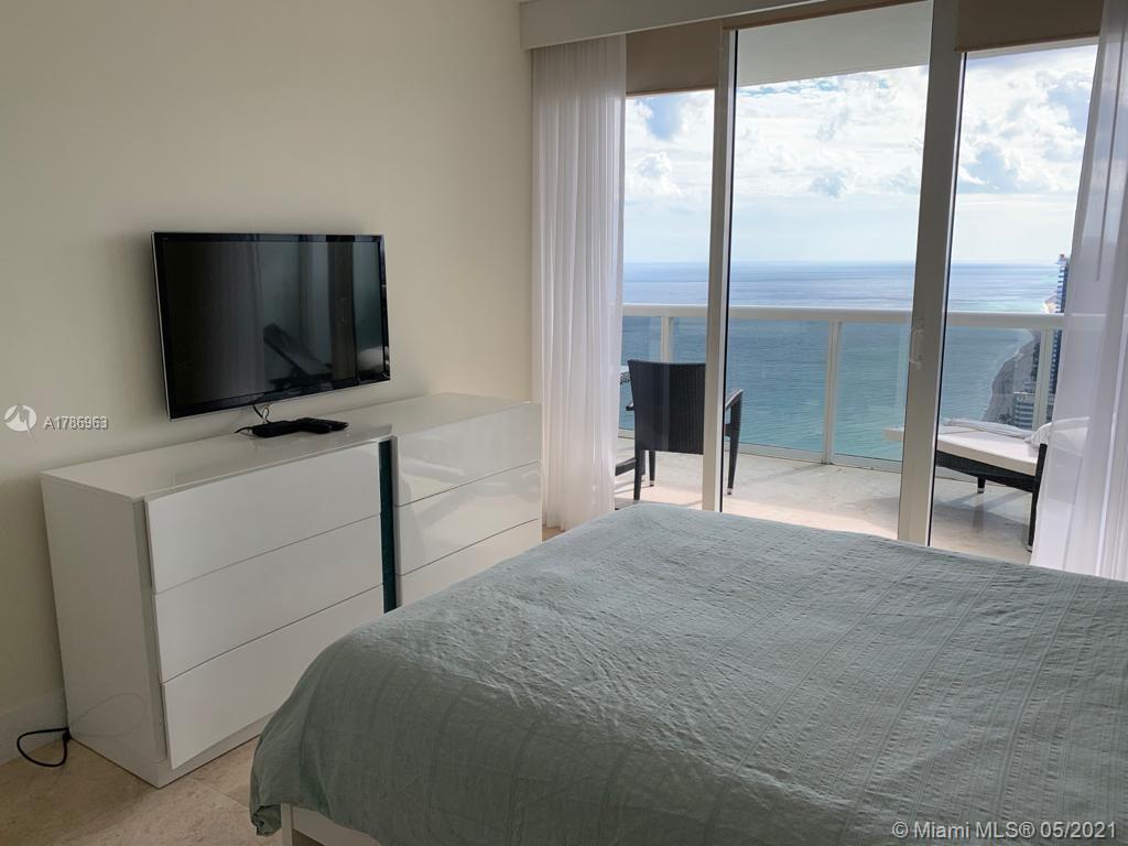 See details 4904 3 / 3 1675 sq. ft. $ 2018-11-10 0 Photo