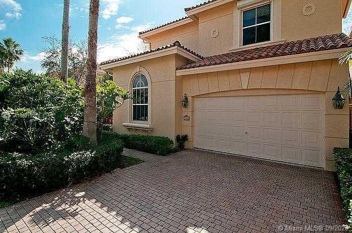 Photo of 1060 Waterside Ln #1060, Hollywood, Florida, 33019 -