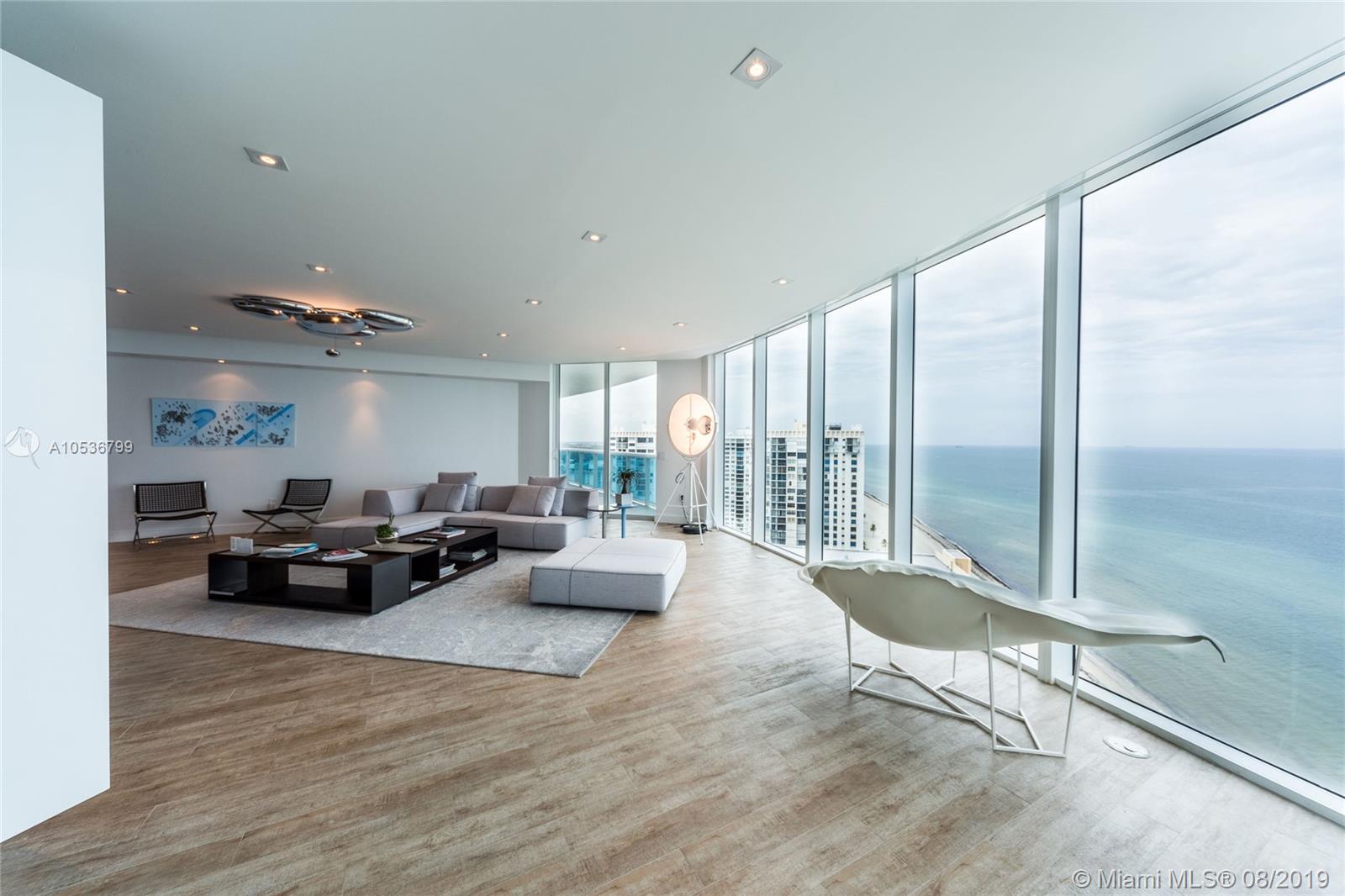 Photo of 2711 Ocean Dr #2502, Hollywood, Florida, 33019 -