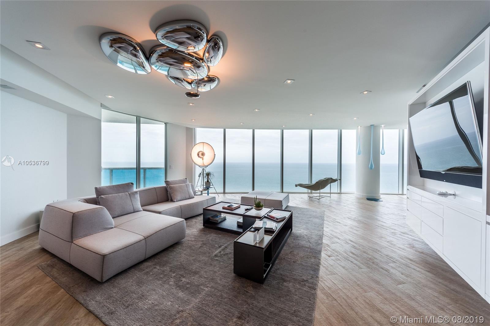 Photo of 2711 Ocean Dr #2502, Hollywood, Florida, 33019 -