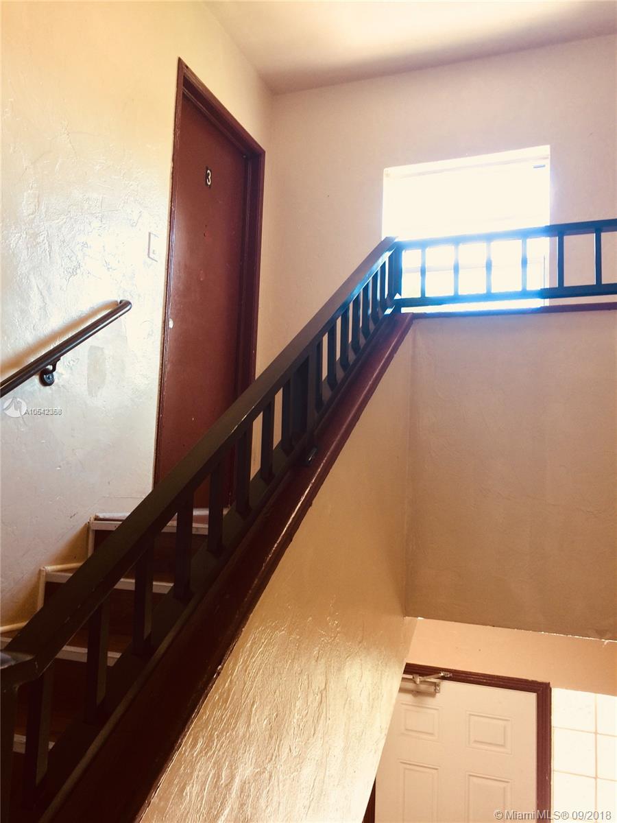 See details / 3323 sq. ft. $ 2020-02-17 0 Photo