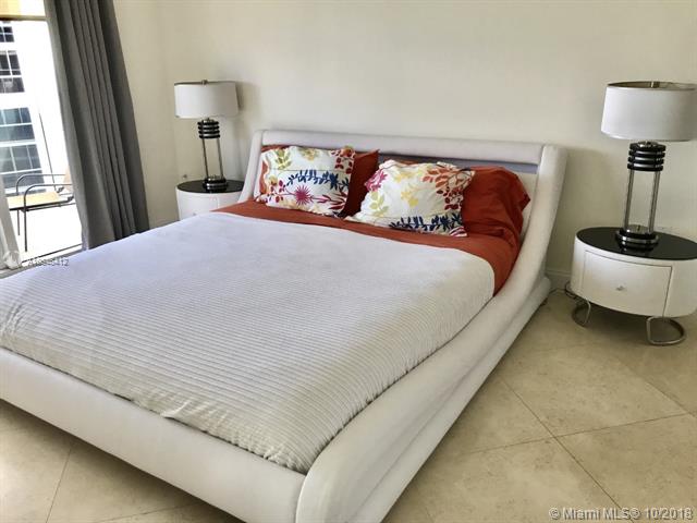 See details 4304 3 / 3 1675 sq. ft. $ 2019-05-04 0 Photo