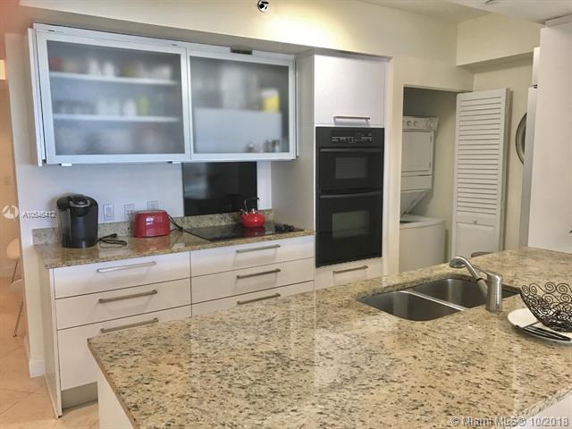 See details 4304 3 / 3 1675 sq. ft. $ 2019-05-04 0 Photo
