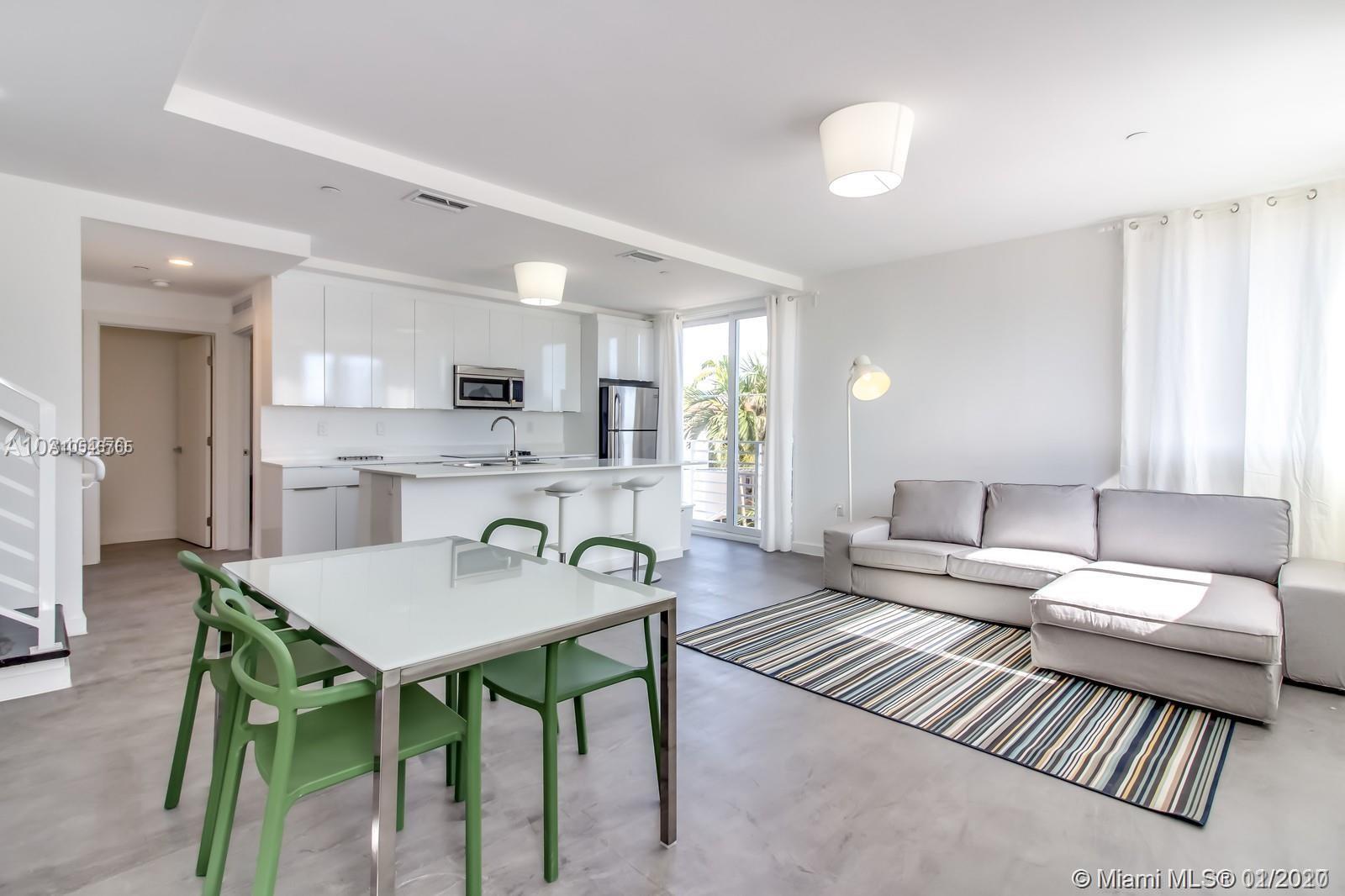See details / 8219 sq. ft. $ 2020-11-05 0 Photo