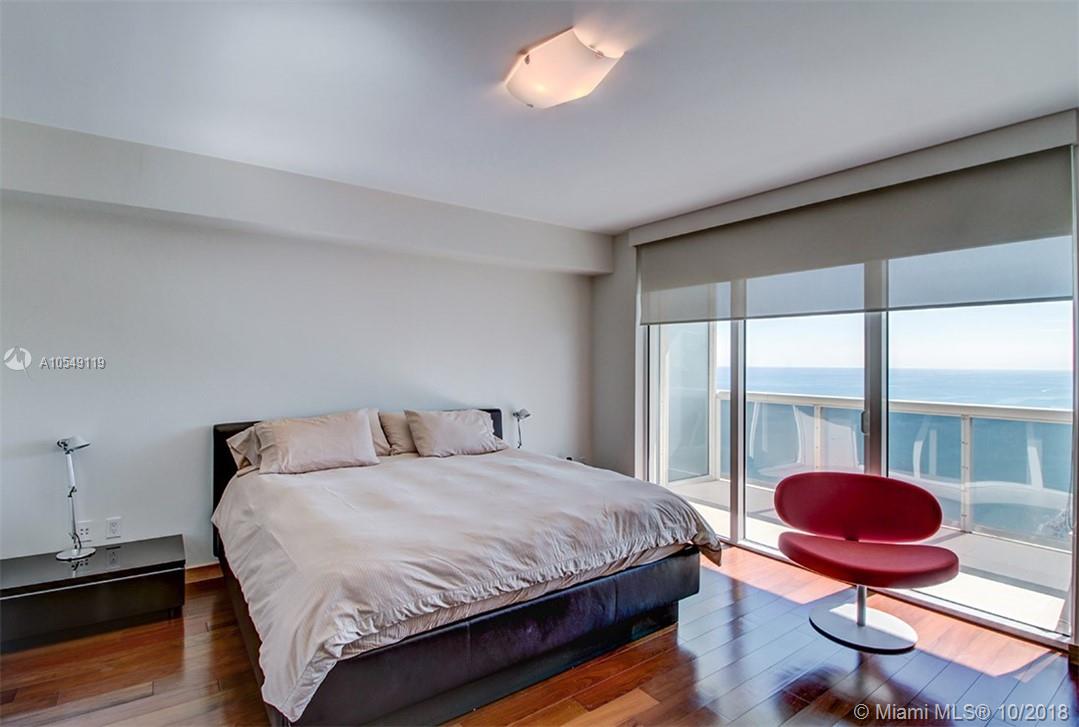 See details 4404 3 / 3 1675 sq. ft. $ 2019-12-30 0 Photo