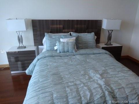 See details 4404 3 / 3 1675 sq. ft. $ 2019-12-30 0 Photo