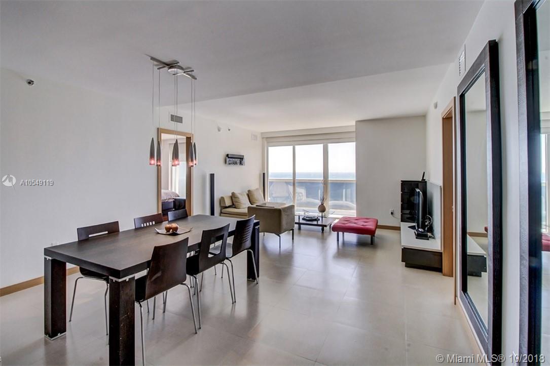 See details 4404 3 / 3 1675 sq. ft. $ 2019-12-30 0 Photo