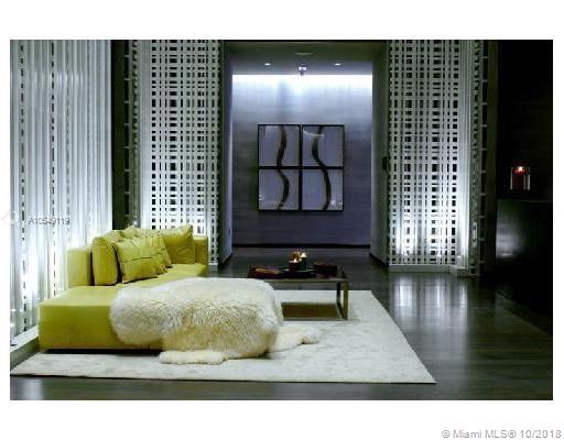 See details 4404 3 / 3 1675 sq. ft. $ 2019-12-30 0 Photo