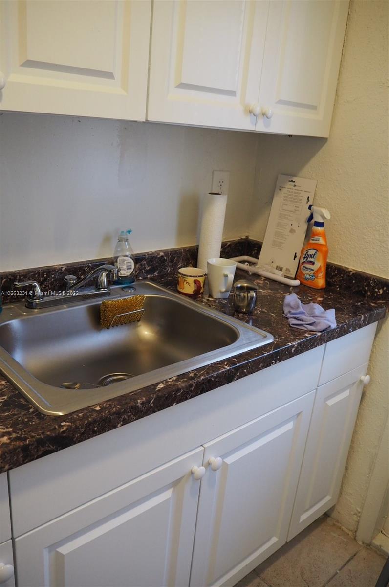 See details / sq. ft. $ 2019-10-28 0 Photo