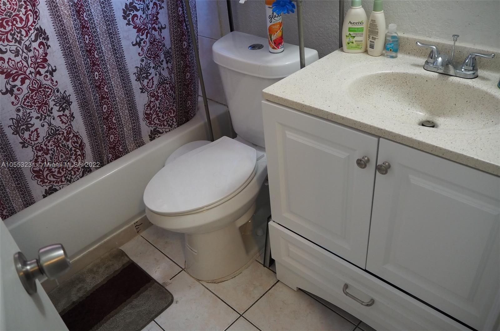 See details / sq. ft. $ 2019-10-28 0 Photo