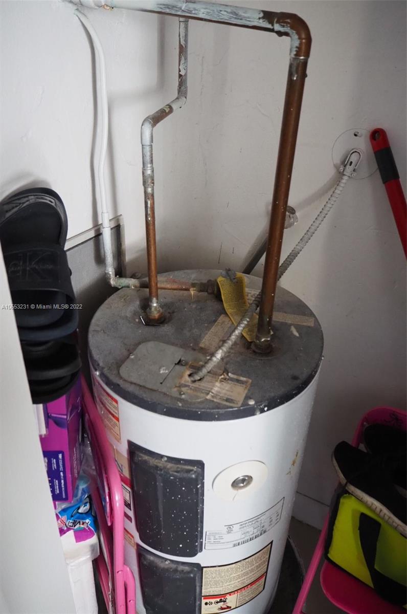 See details / sq. ft. $ 2019-10-28 0 Photo