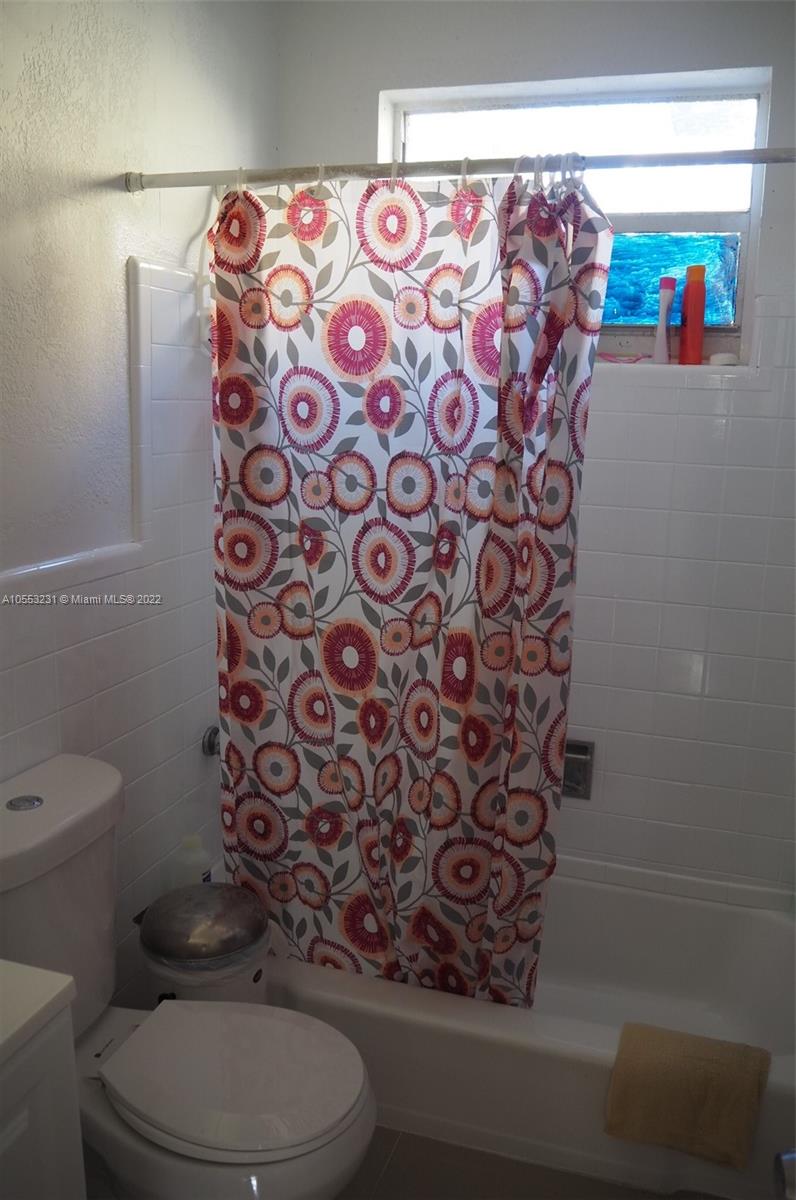 See details / sq. ft. $ 2019-10-28 0 Photo