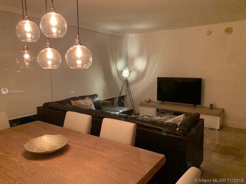 See details 1707 1 / 1 sq. ft. $ 2018-10-16 0 Photo