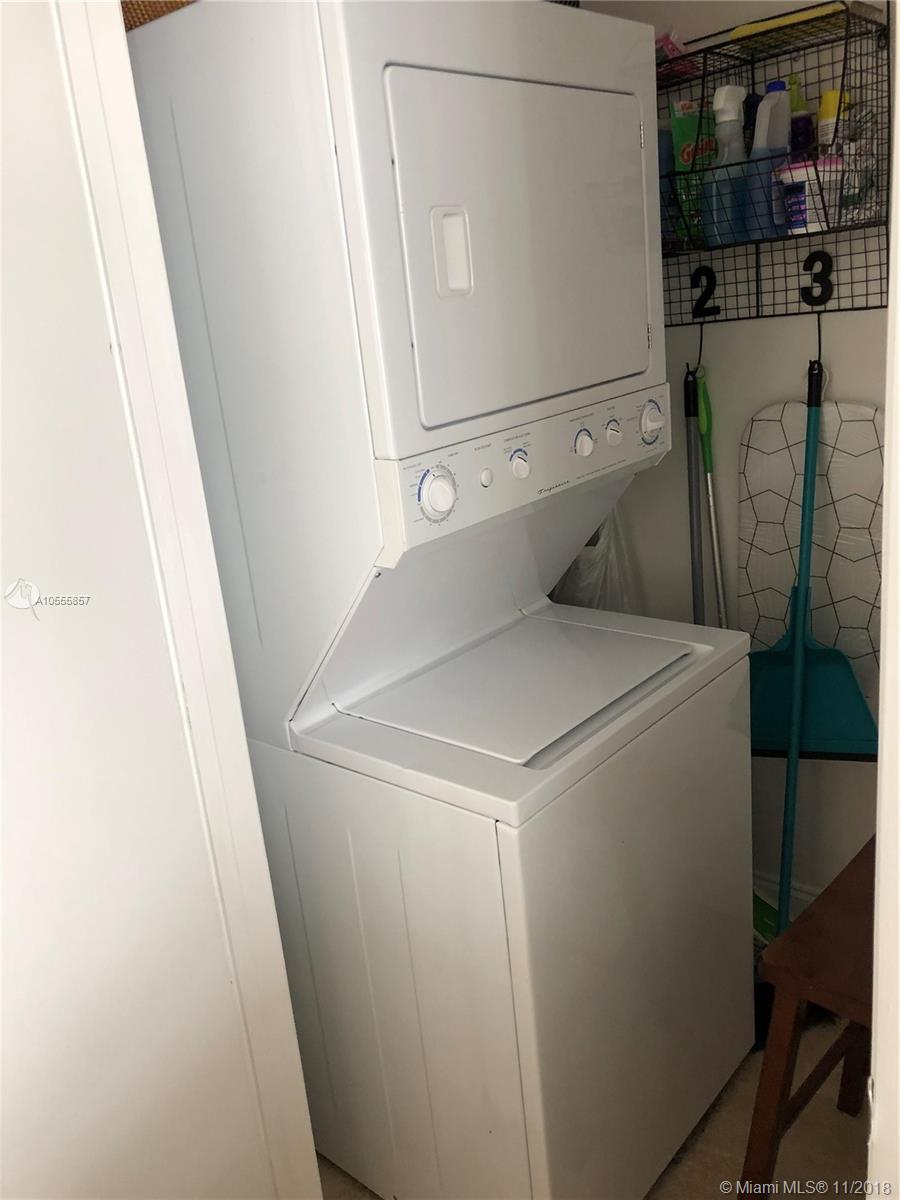 See details 1707 1 / 1 sq. ft. $ 2018-10-16 0 Photo