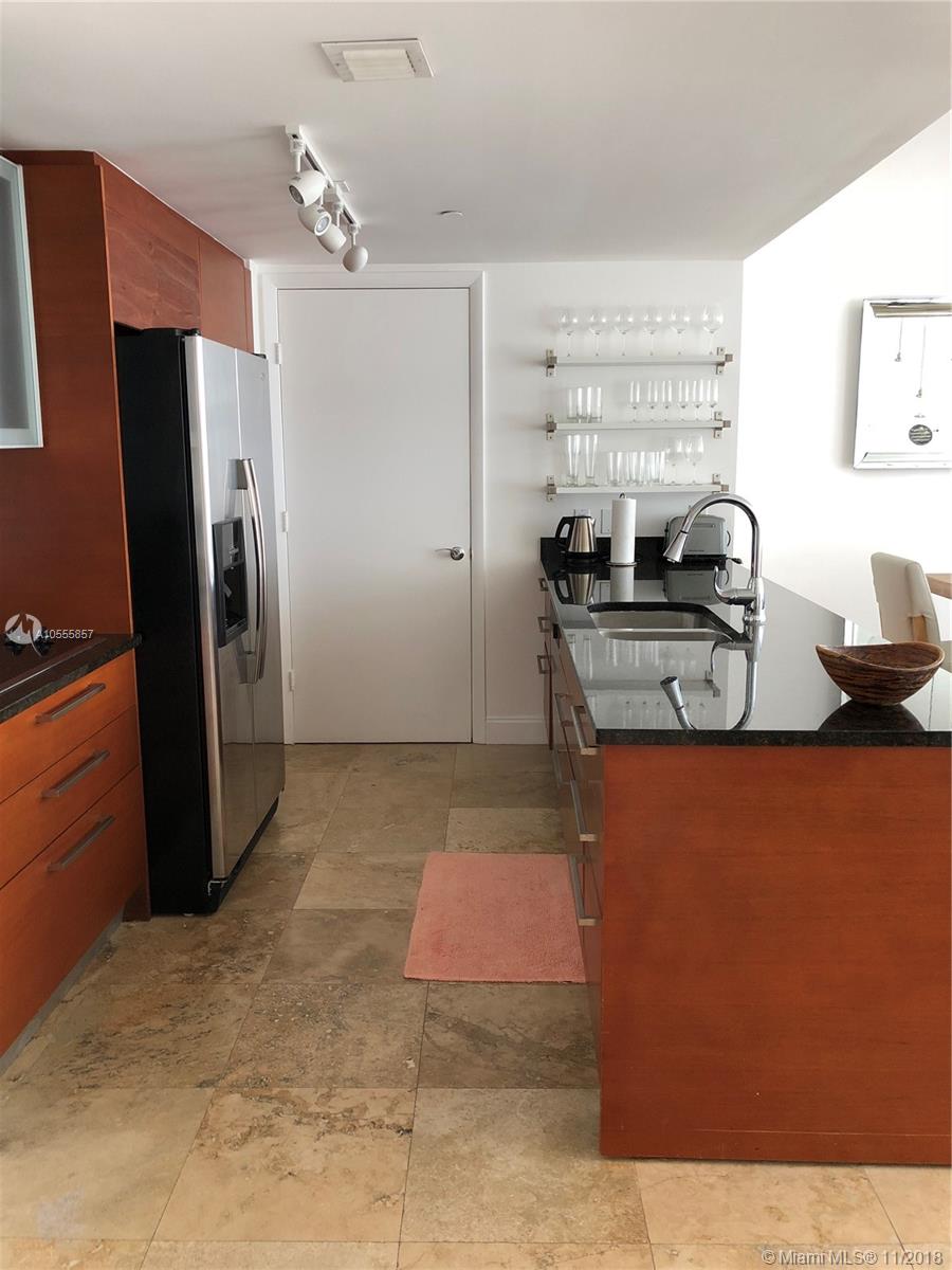 See details 1707 1 / 1 sq. ft. $ 2018-10-16 0 Photo