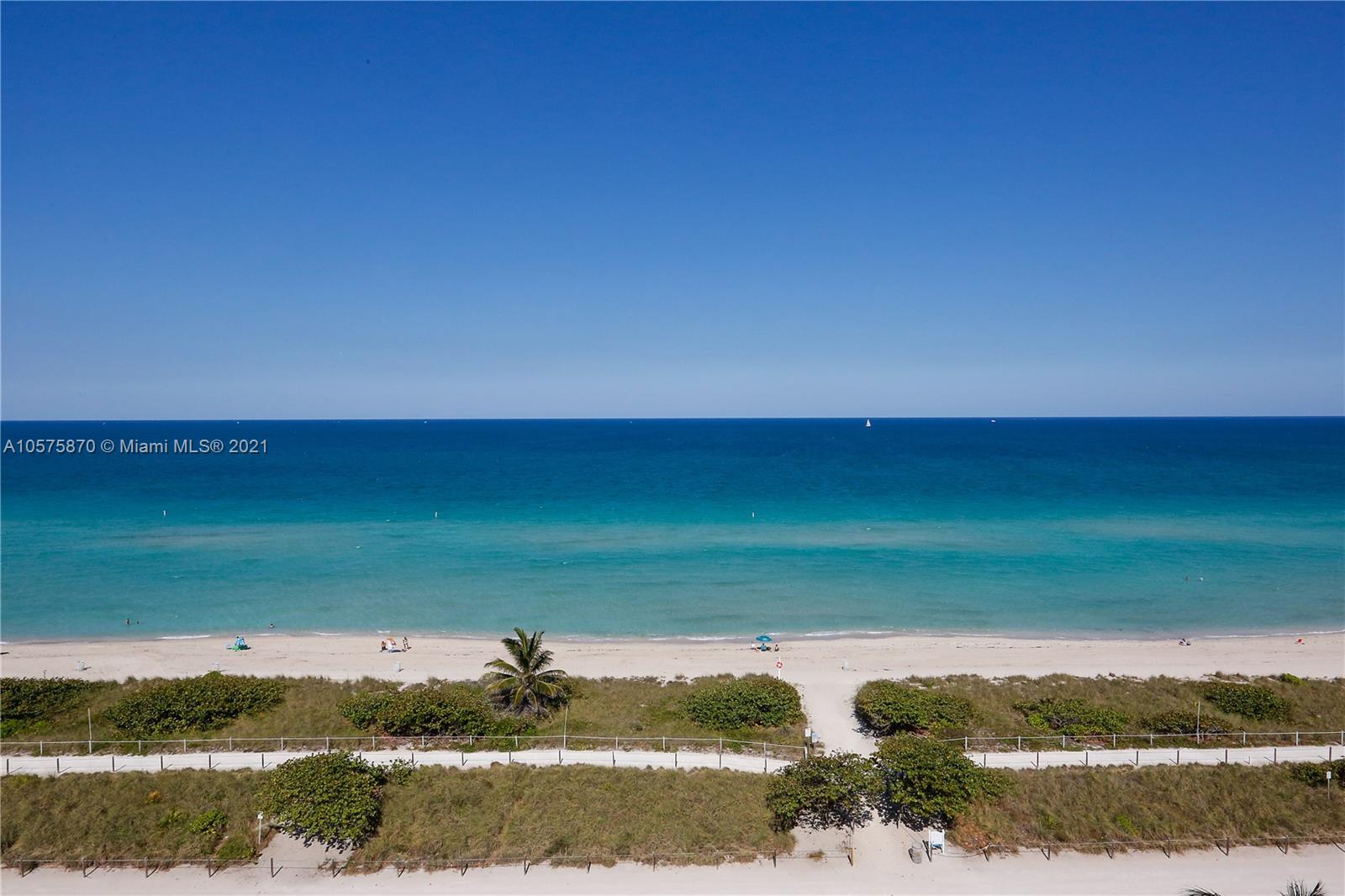 Photo of 8925 COLLINS AVE #9B, Surfside, Florida, 33154 - Great Room