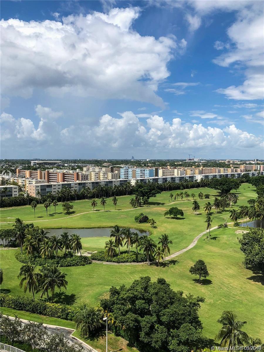 GOLF VIEW