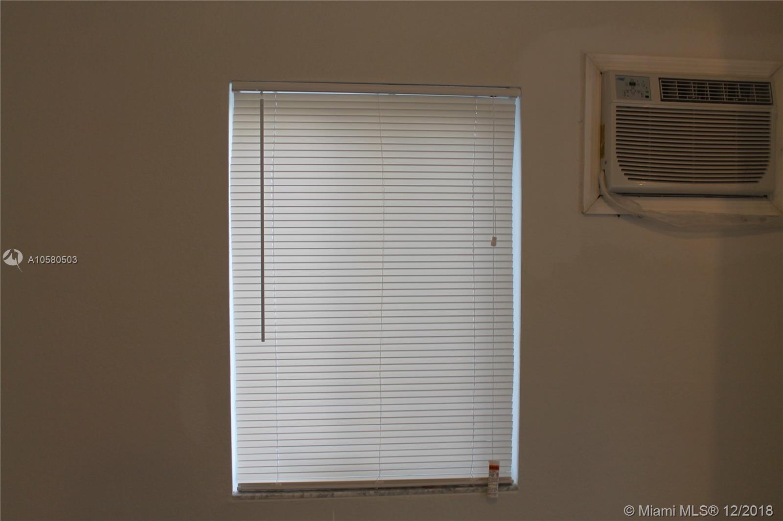 See details / 1116 sq. ft. $ 2018-12-03 0 Photo
