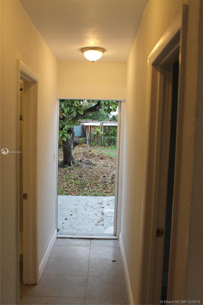 See details / 1116 sq. ft. $ 2018-12-03 0 Photo