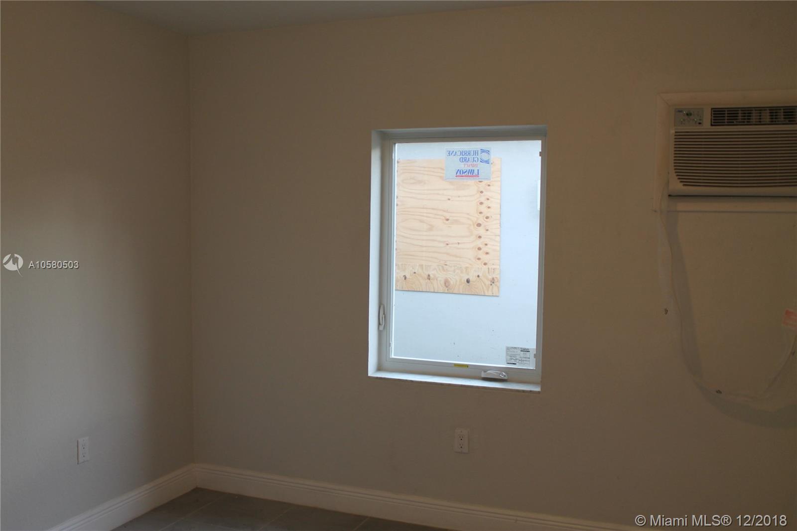 See details / 1116 sq. ft. $ 2018-12-03 0 Photo