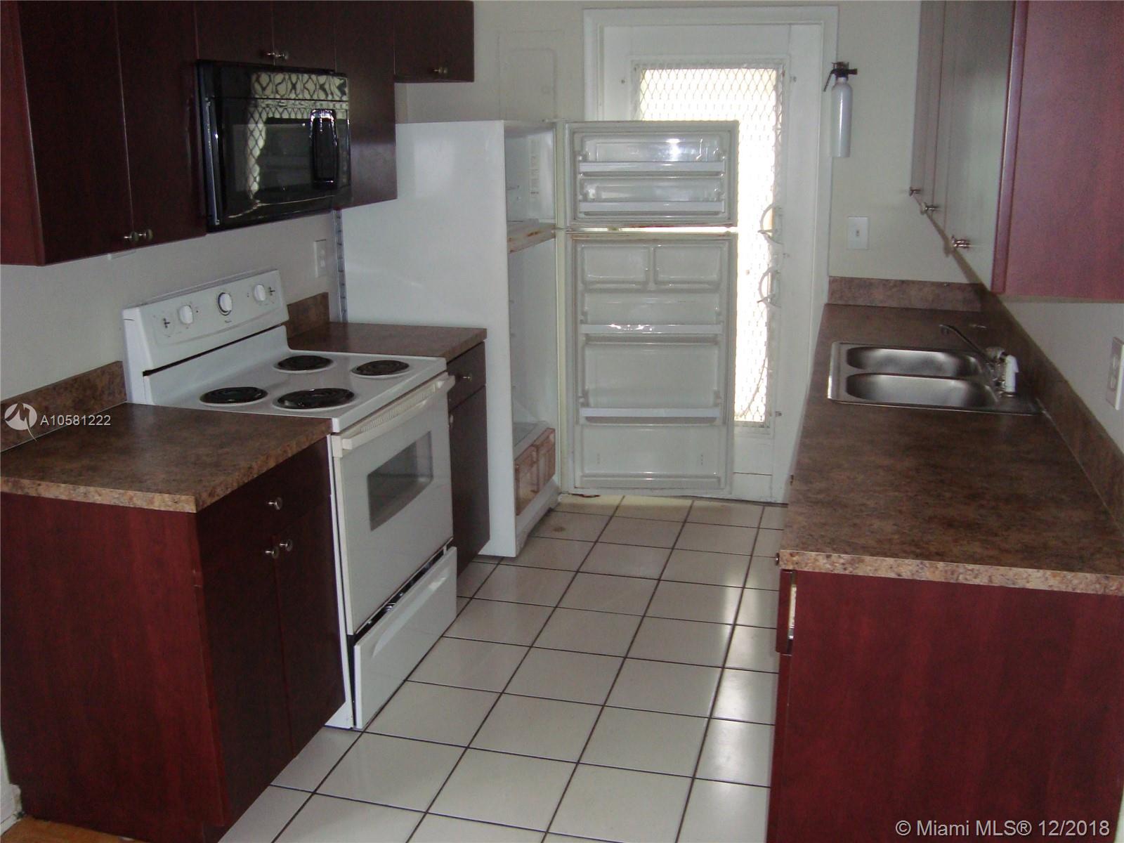 See details / 1650 sq. ft. $ 2018-12-04 0 Photo