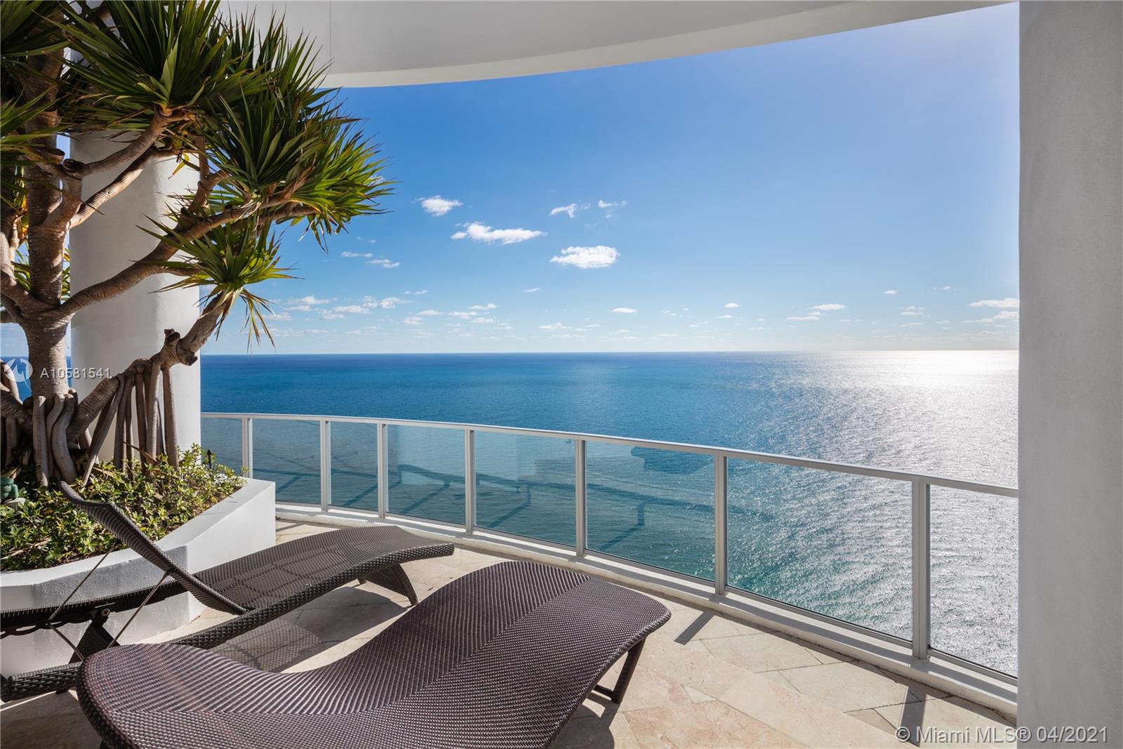 Photo of 3101 Ocean Dr #PH-08, Hollywood, Florida, 33019 -