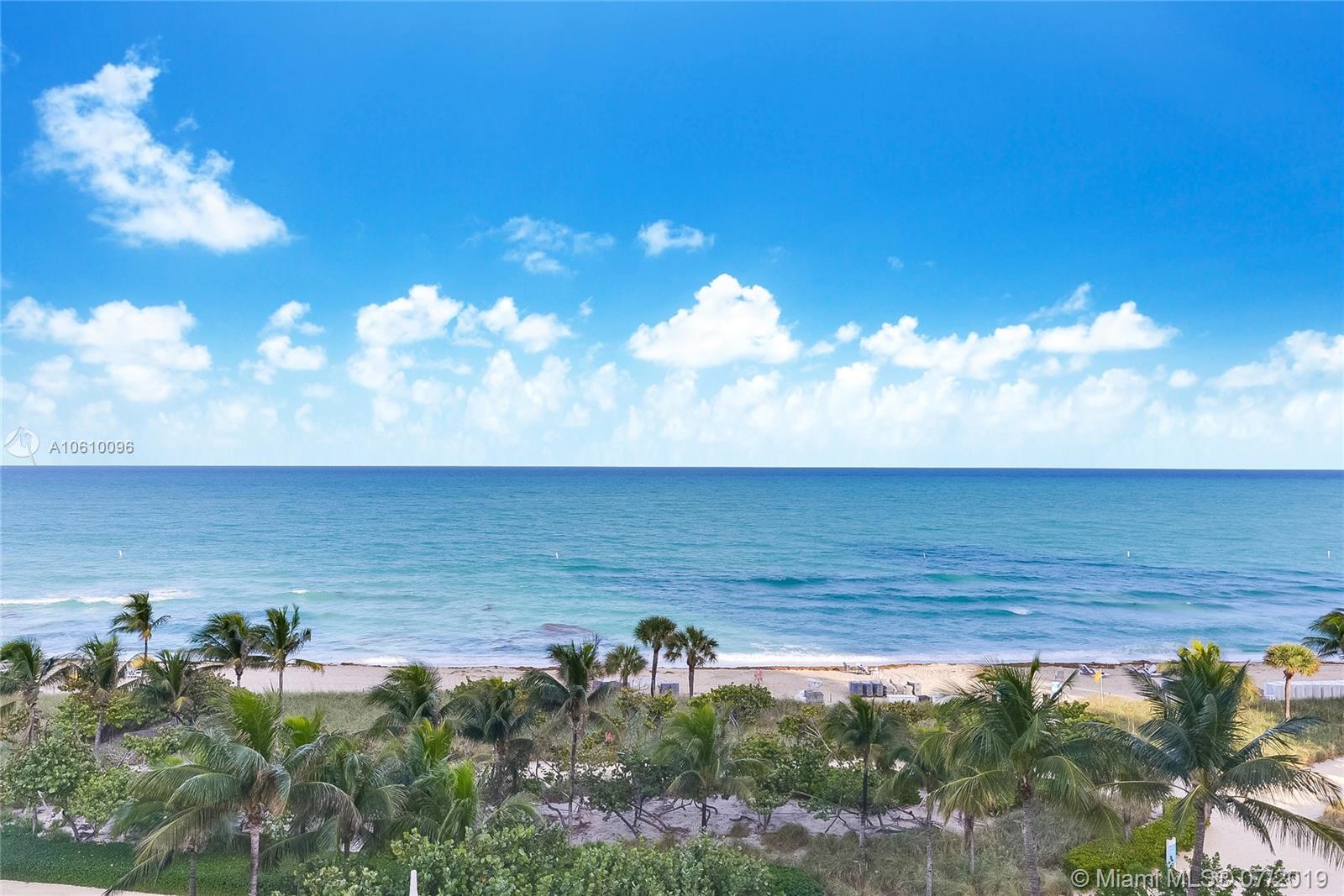 Direct Ocean Views from Corner Balcony, all rooms &amp; kitchen