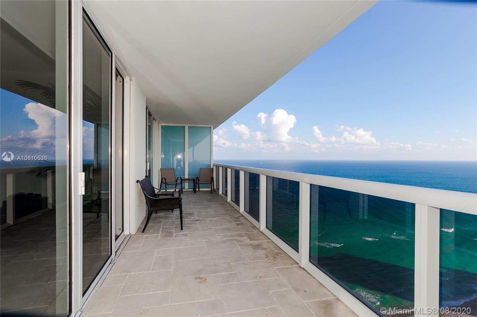 Ver detalles 3204 3 / 3 1675 sq. ft. $ 2019-01-31 0 foto