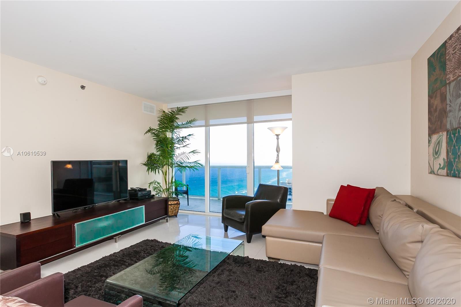 Ver detalles 3204 3 / 3 1675 sq. ft. $ 2019-01-31 0 foto
