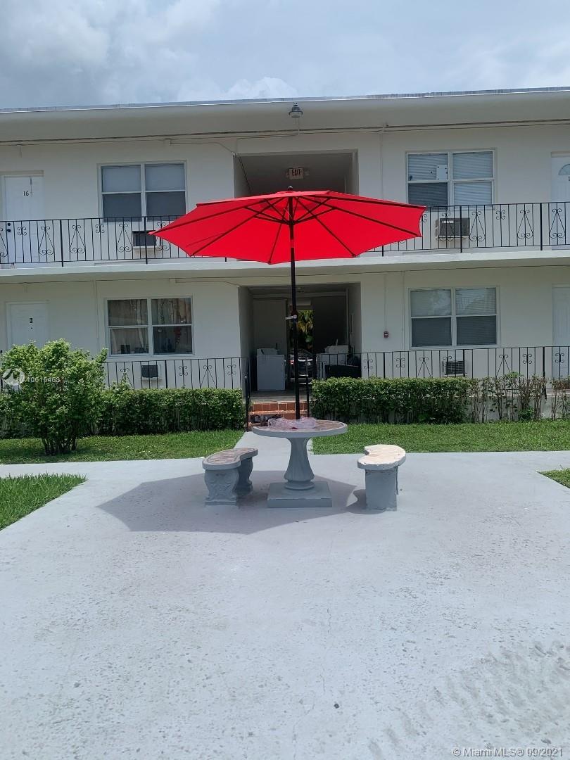 See details / 15872 sq. ft. $ 2019-02-08 0 Photo
