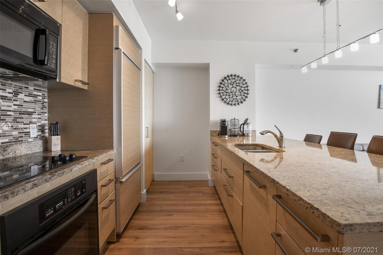 Ver detalles 2209 1 / 1 844 sq. ft. $ 2019-07-19 0 foto