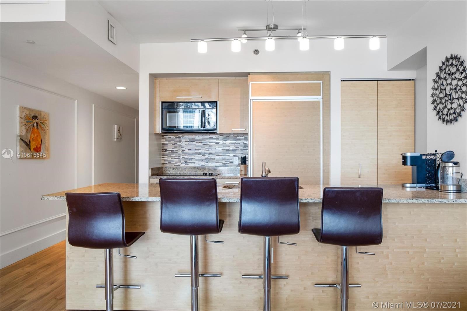 Ver detalles 2209 1 / 1 844 sq. ft. $ 2019-07-19 0 foto