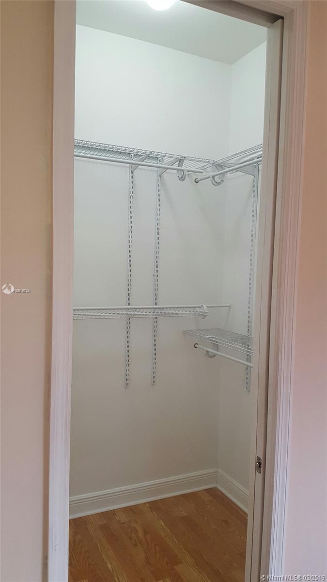 See details / 14832 sq. ft. $ 2019-02-15 0 Photo