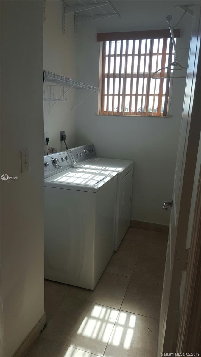 See details / 14832 sq. ft. $ 2019-02-15 0 Photo