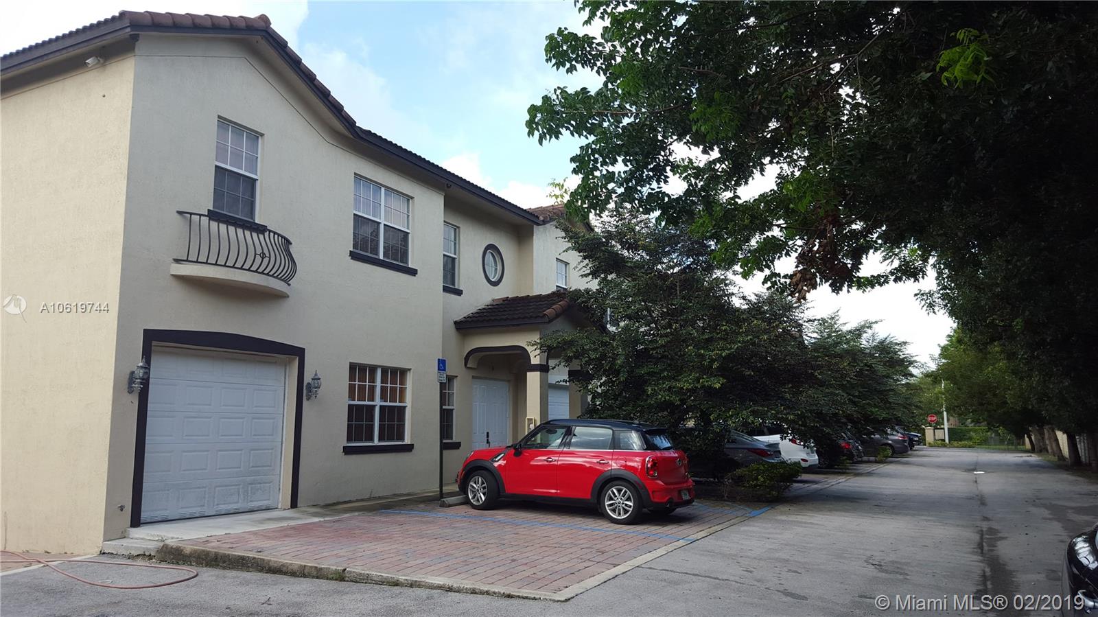 See details / 14832 sq. ft. $ 2019-02-15 0 Photo