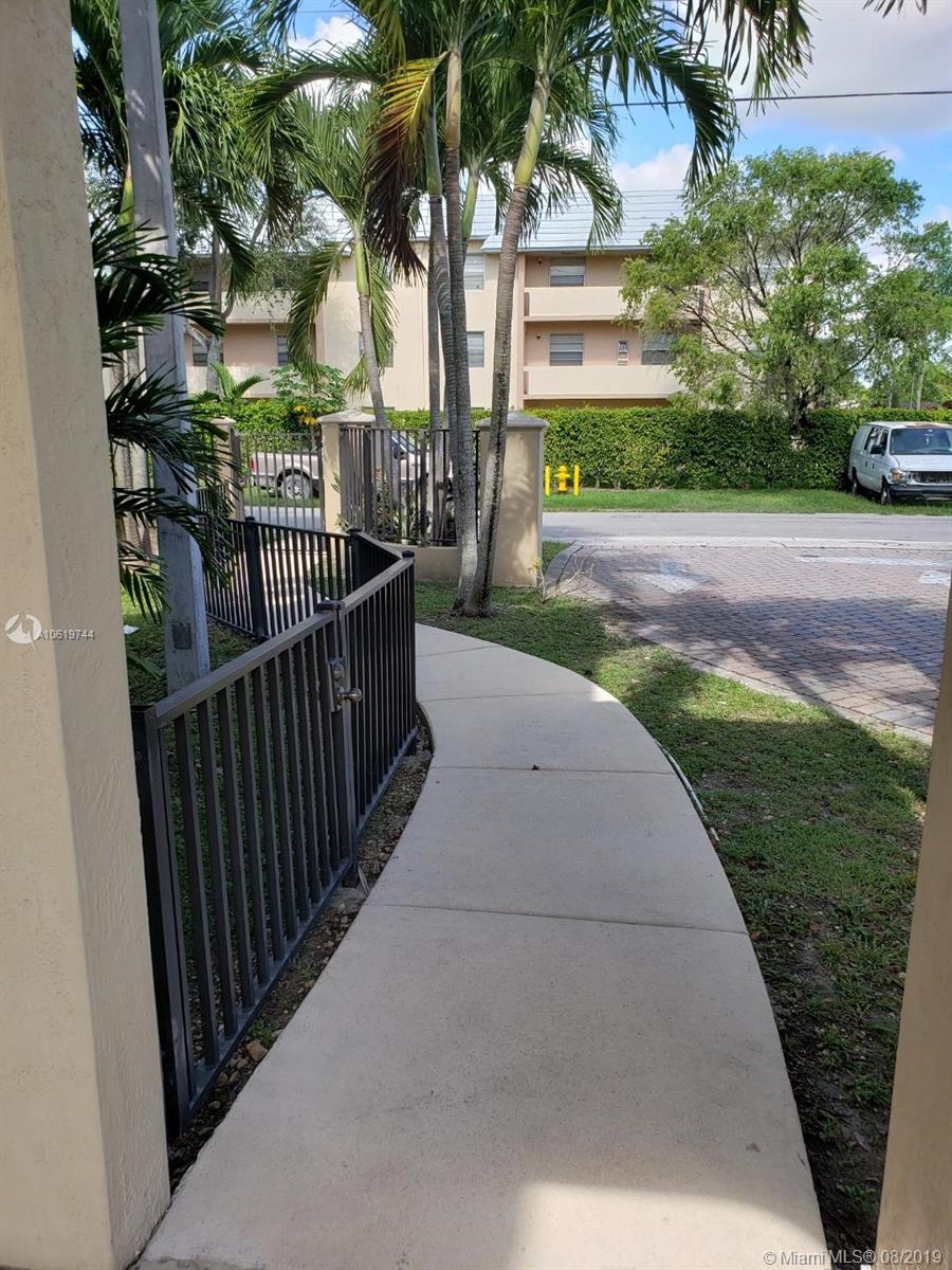 See details / 14832 sq. ft. $ 2019-02-15 0 Photo