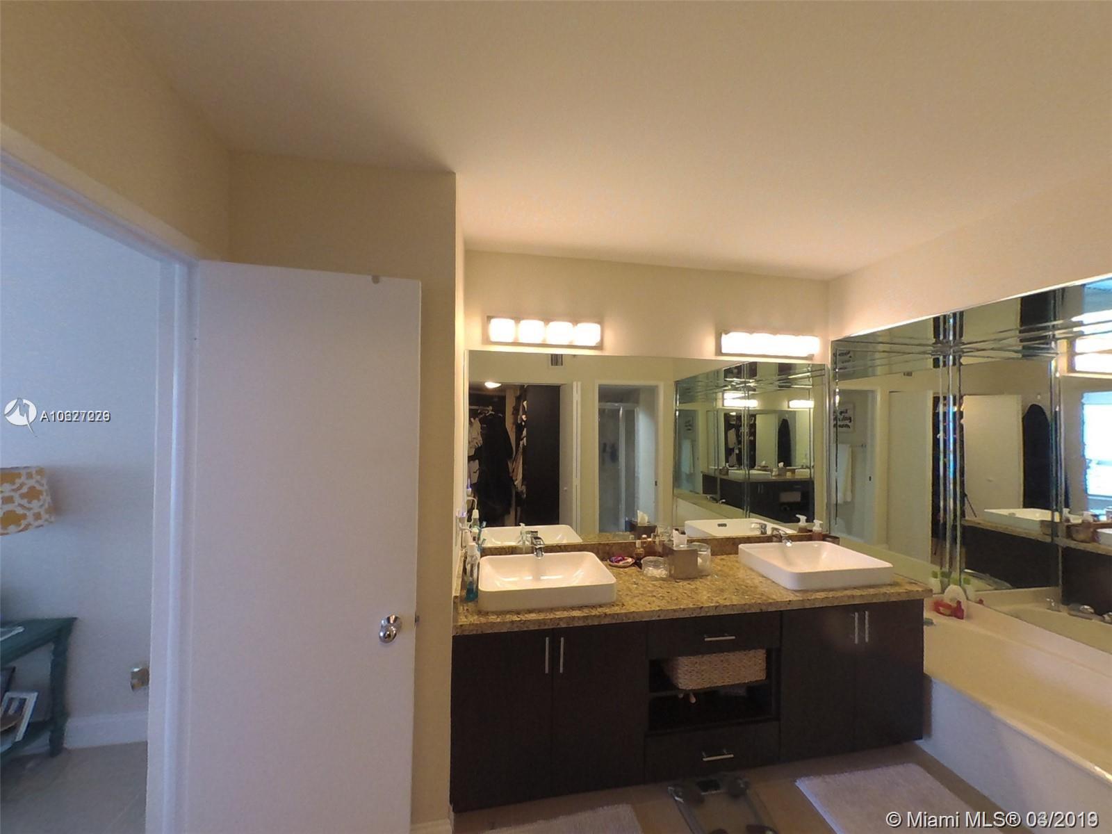 Photo of 19195 36 CT #1502, Aventura, Florida, 33180 -