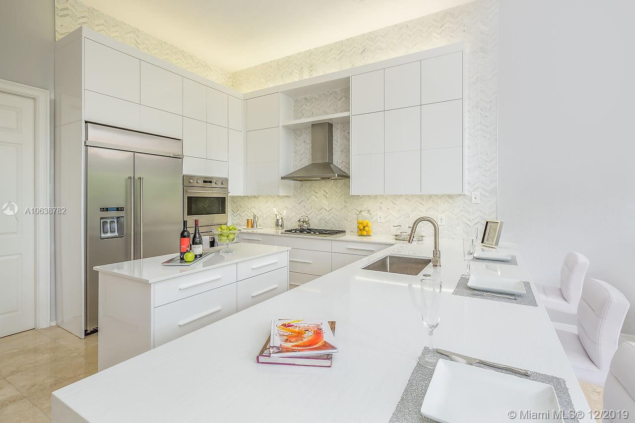 Photo of 909 Manatee Way, Hollywood, Florida, 33019 -