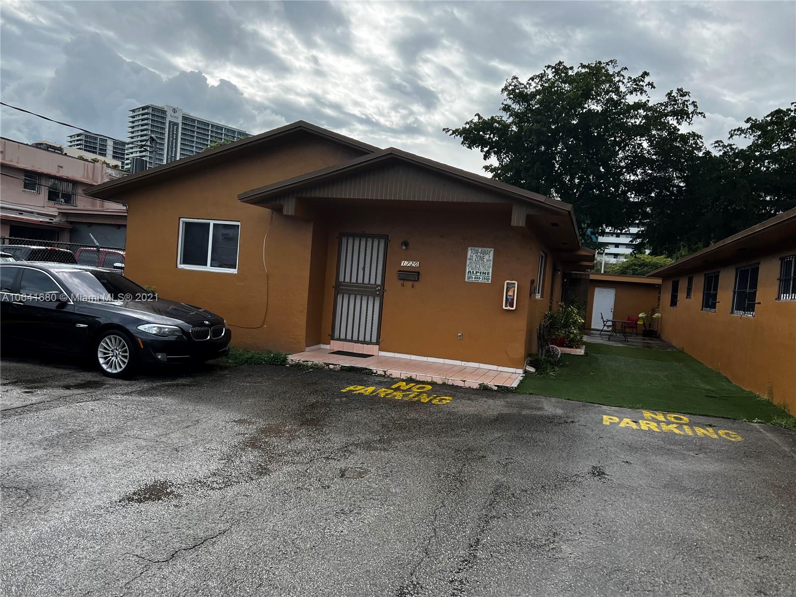 See details / 4647 sq. ft. $ 2020-06-16 0 Photo
