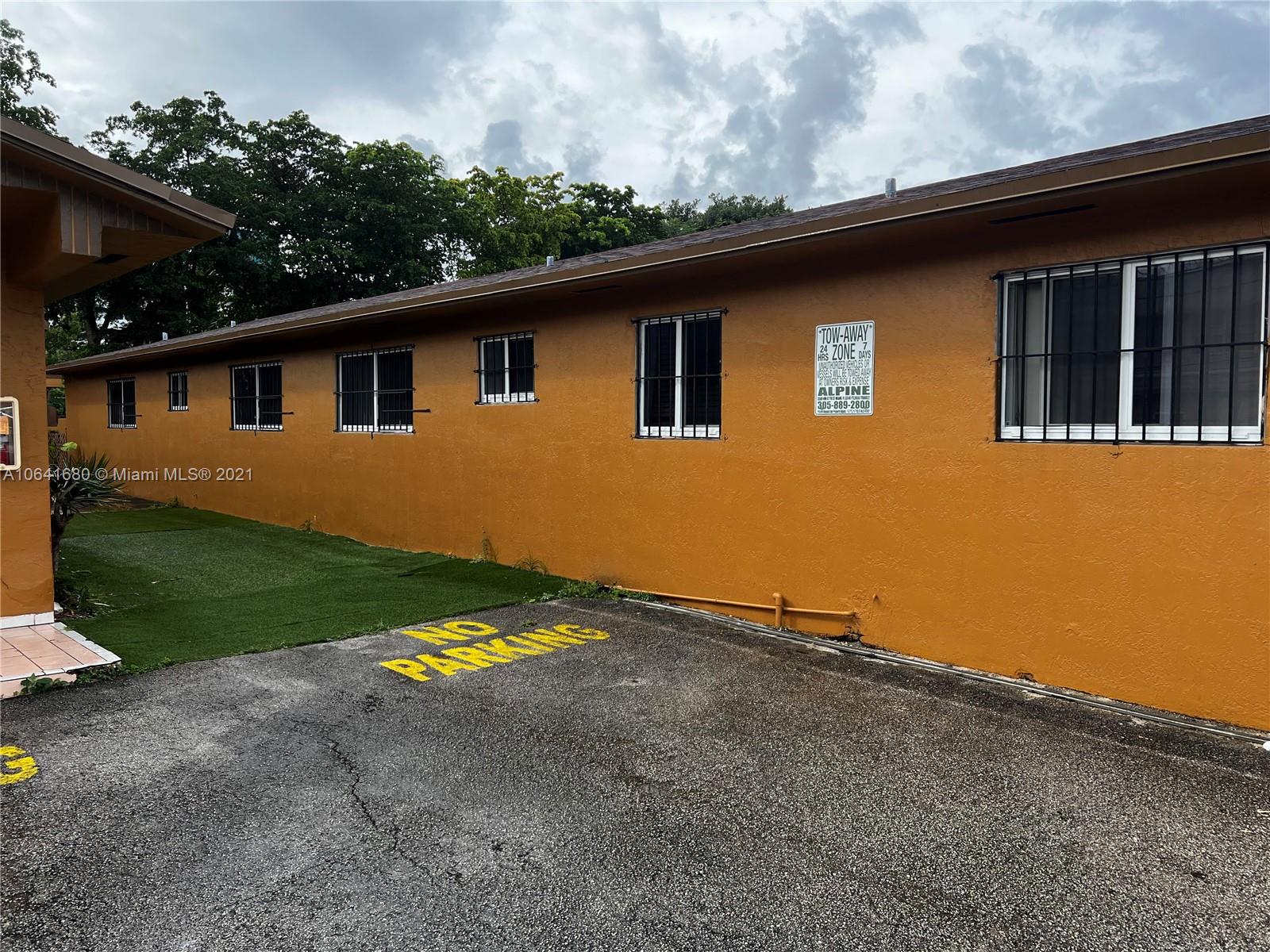See details / 4647 sq. ft. $ 2020-06-16 0 Photo