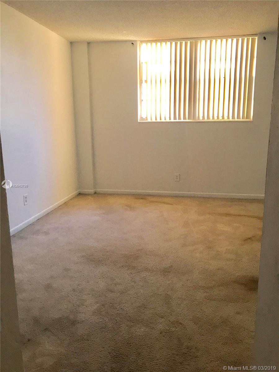 Photo of 19370 Collins Ave #1108, Sunny Isles Beach, Florida, 33160 -