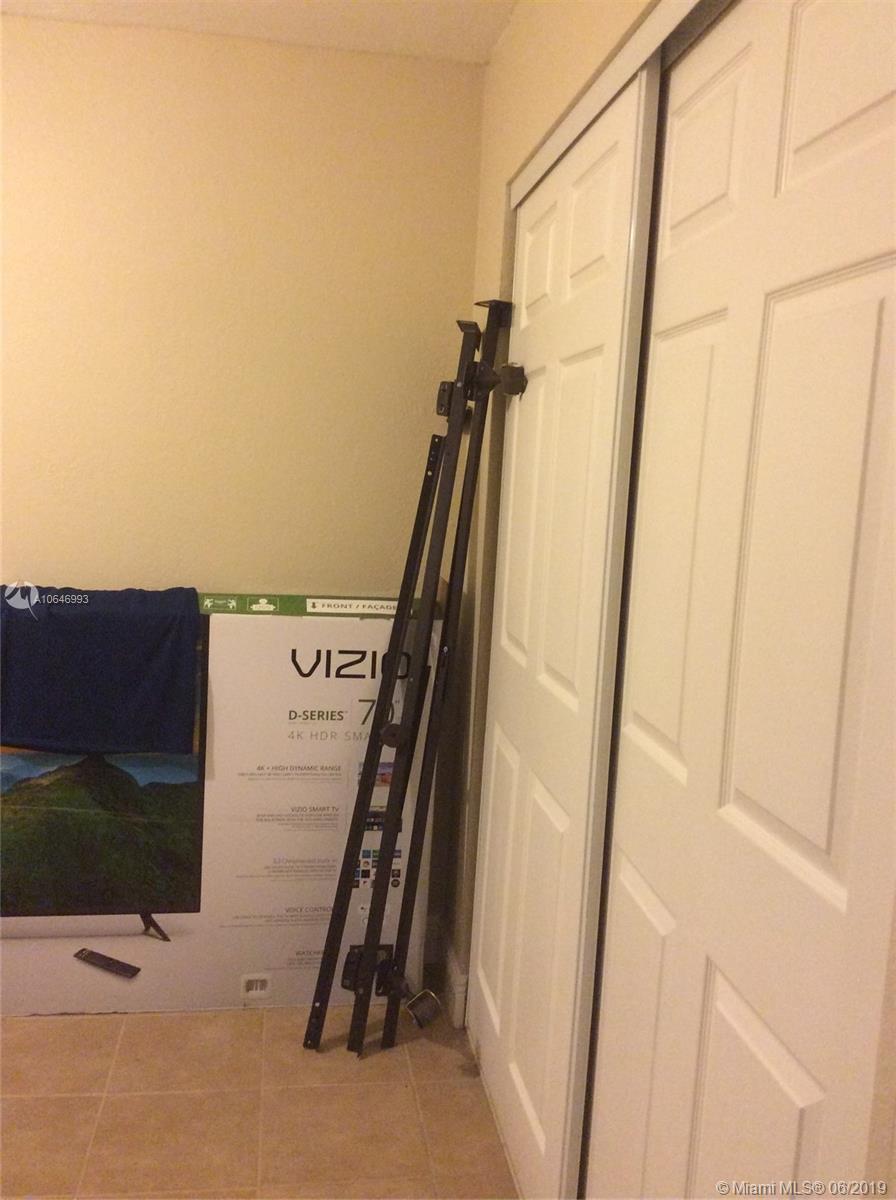 See details / sq. ft. $ 2019-03-29 0 Photo