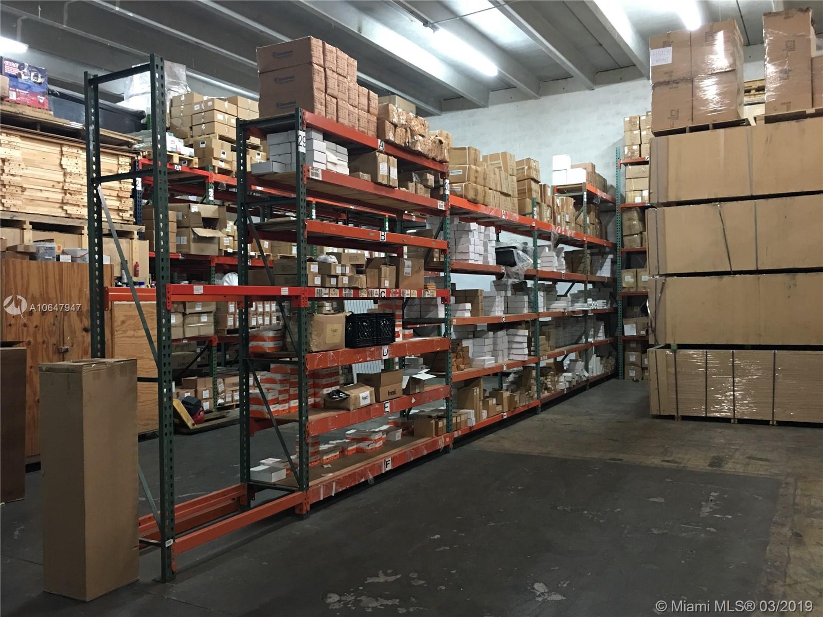 DORAL,Office/Warehouse Combination, Store/Warehouse Combination