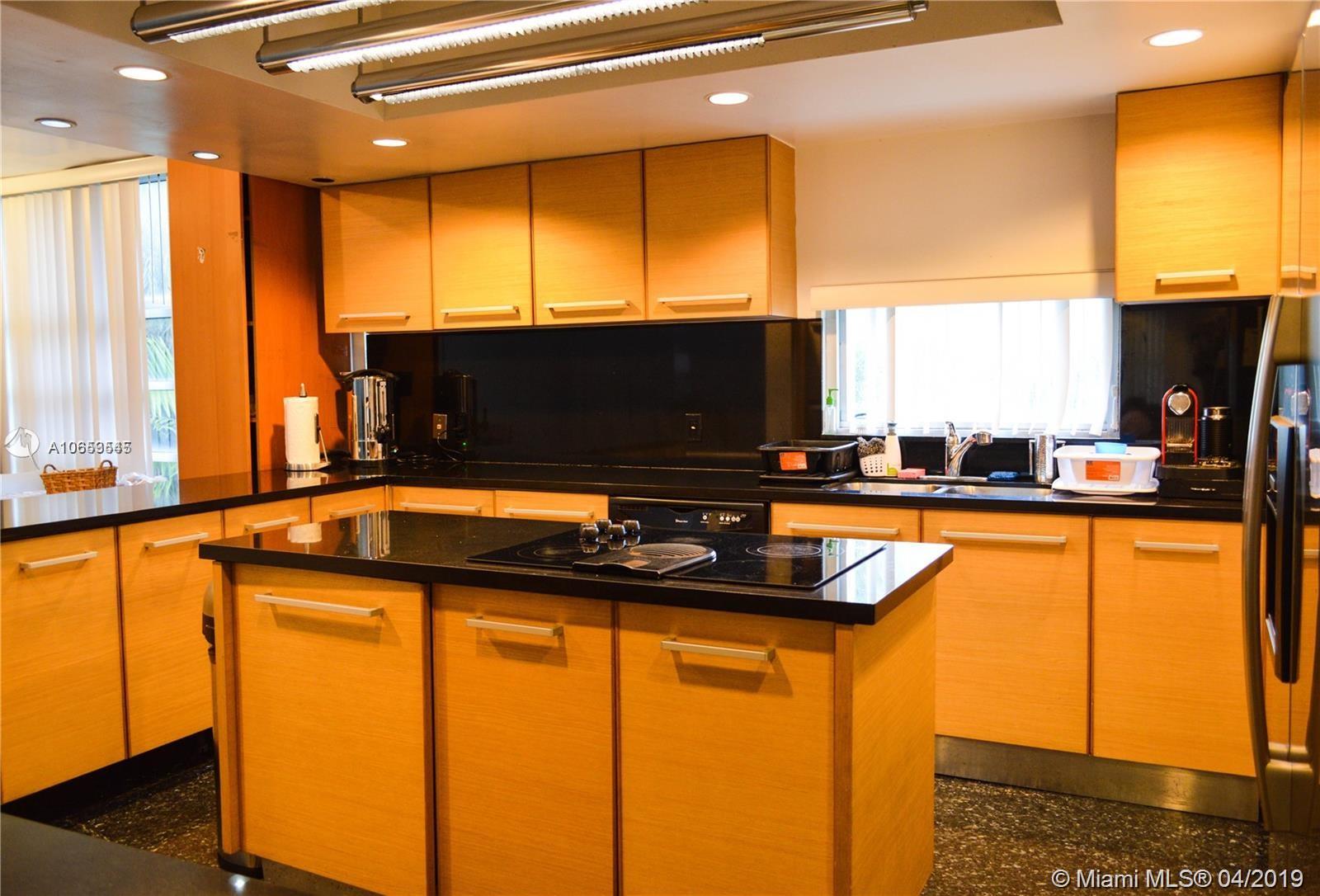 See details / sq. ft. $ 2021-03-11 0 Photo