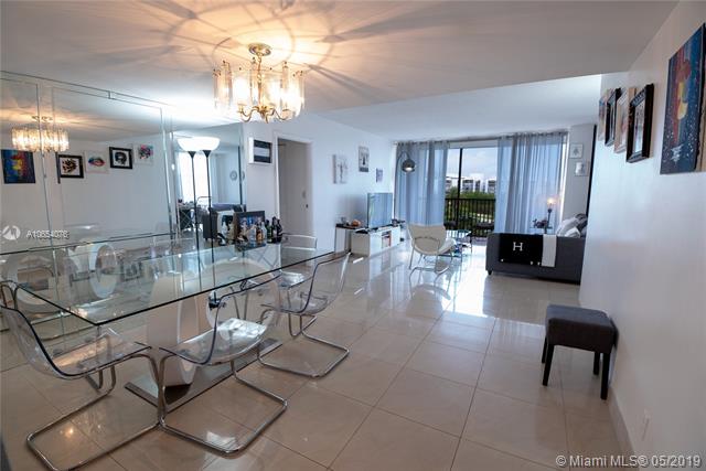 Photo of 20301 Counry Club Dr #522, Aventura, Florida, 33180 -