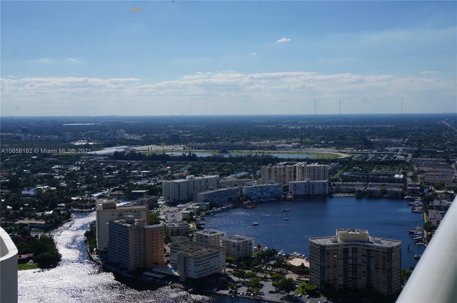 See details 5005 1 / 1 811 sq. ft. $ 2019-04-17 0 Photo