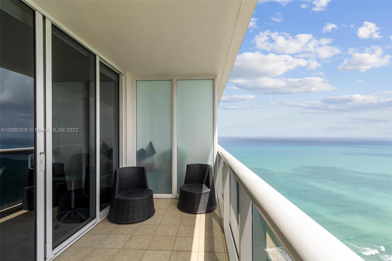 Ver detalles 4705 1 / 1 811 sq. ft. $ 2020-09-25 0 foto