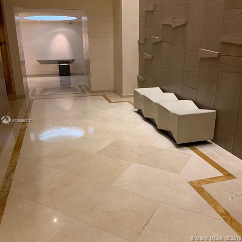 Photo of 19355 Turnberry Way #8C, Aventura, Florida, 33180 -