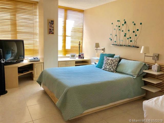 Photo of 500 Three Islands Blvd #321, Hallandale, Florida, 33009 -